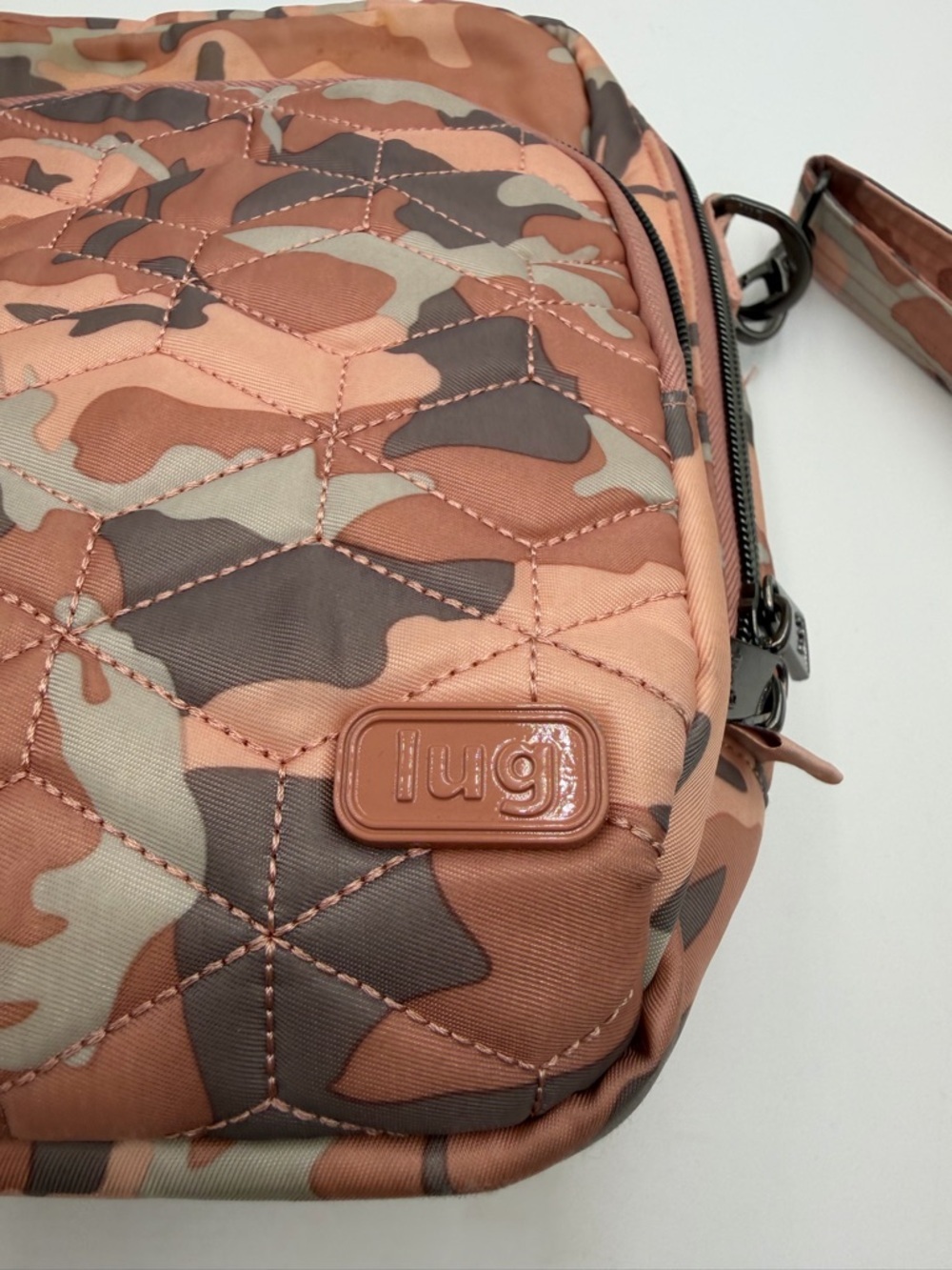 Lug Ranger 2 Crossbody Bag - Picture 4 of 9